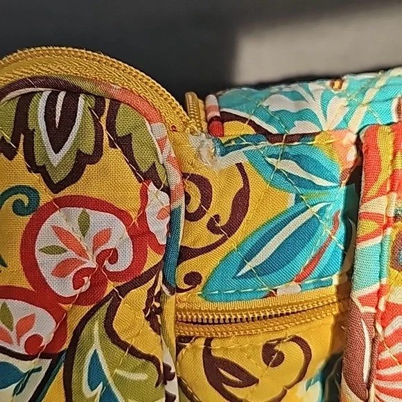Vera Bradley Retired Provencal Yellow Floral Pattern Backpack VGUC - Picture 7 of 16